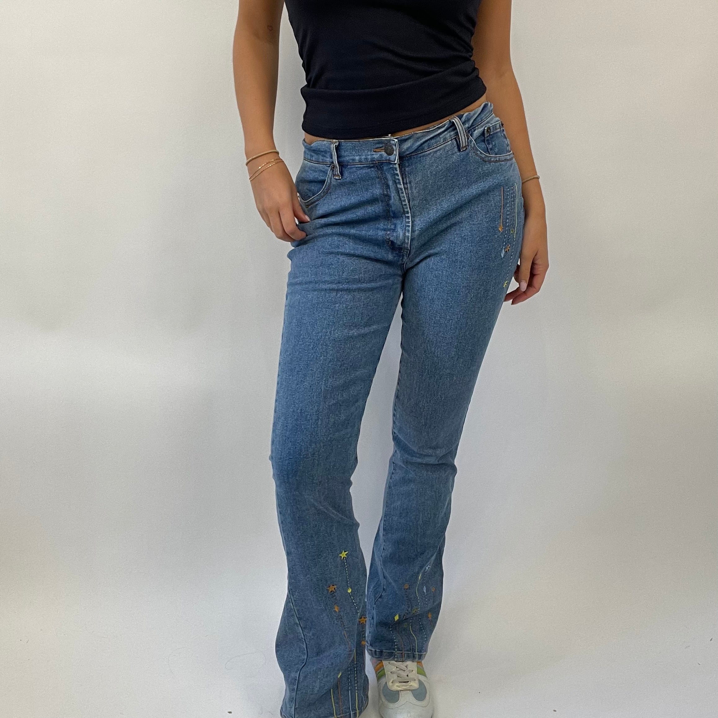 High waisted jeans on sale with small pockets