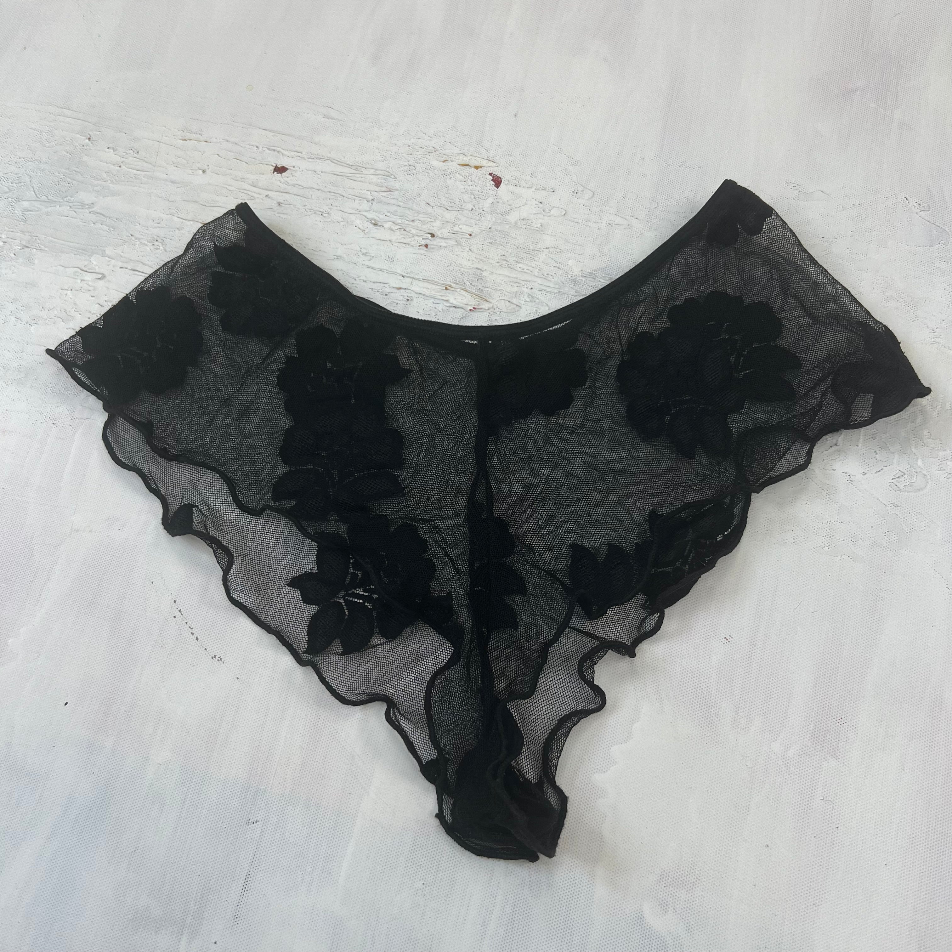 PROM SEASON DROP small black brief underwear with floral pattern