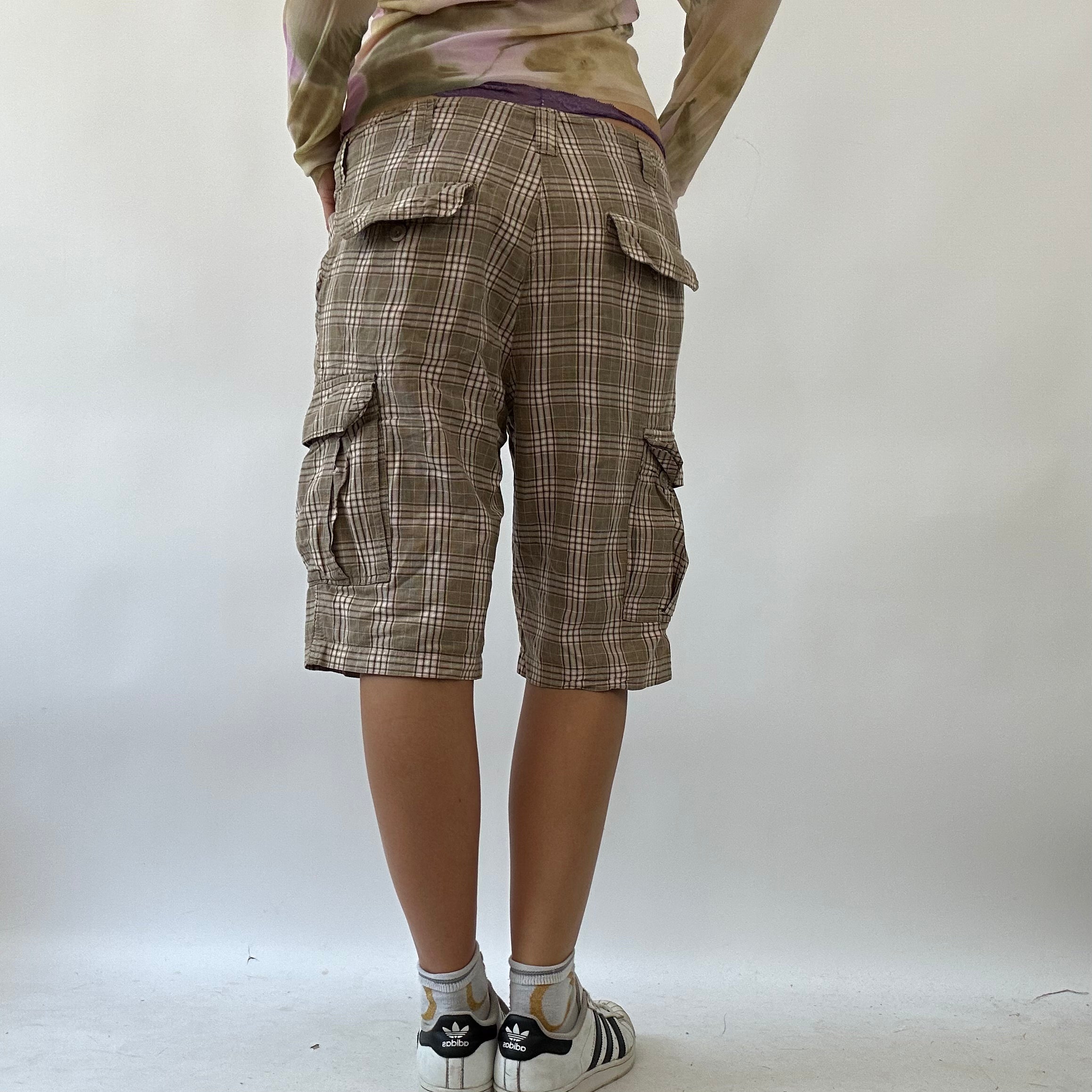 Men's plaid hot sale cargo shorts