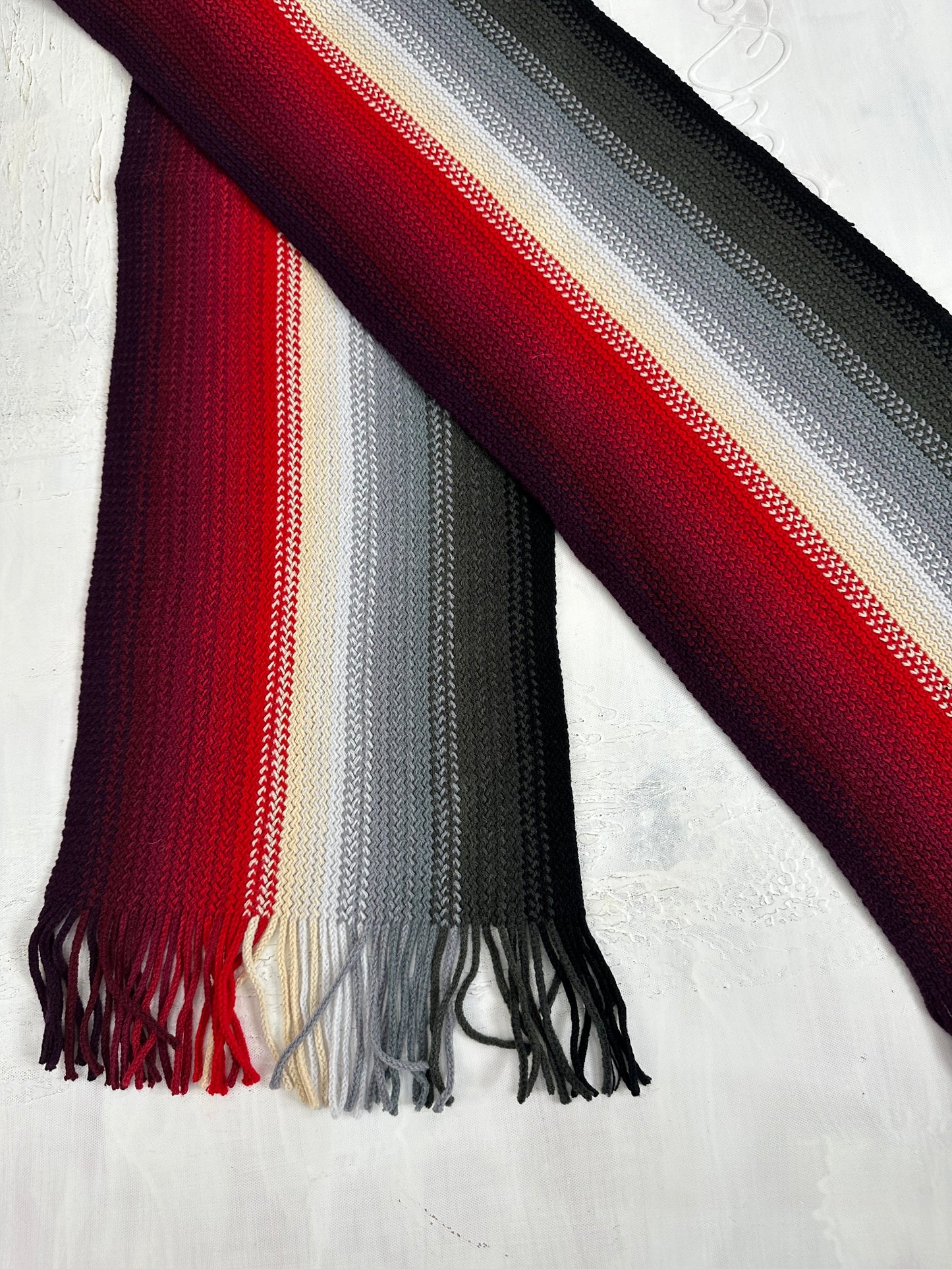 💻BEST PICKS | one size cream striped tassel scarf