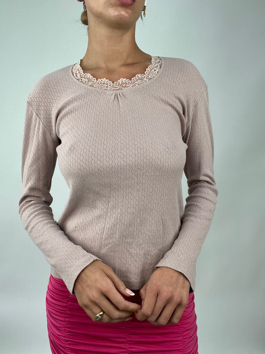 TAYLOR SWIFT DROP | small pink long sleeved top with crochet detail