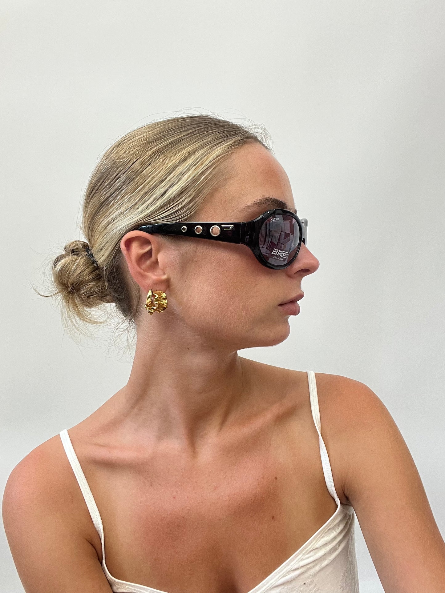 BRAT GIRL SUMMER DROP | black diesel style sunglasses with silver detail