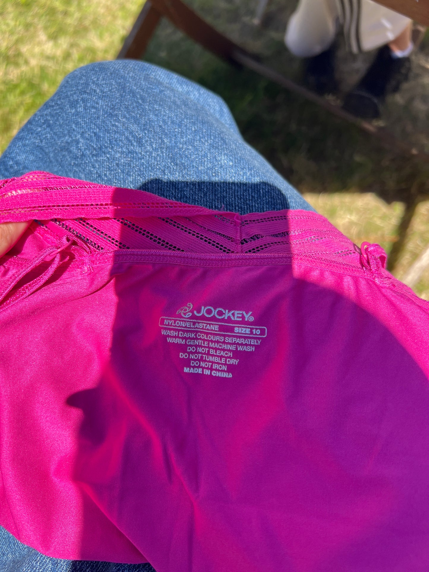 PUB GARDEN DROP | medium pink v neck cami