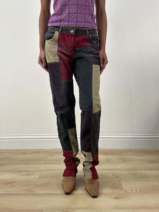 HIPPY CHIC DROP | small dark denim jeans with colourful corduroy patch detail