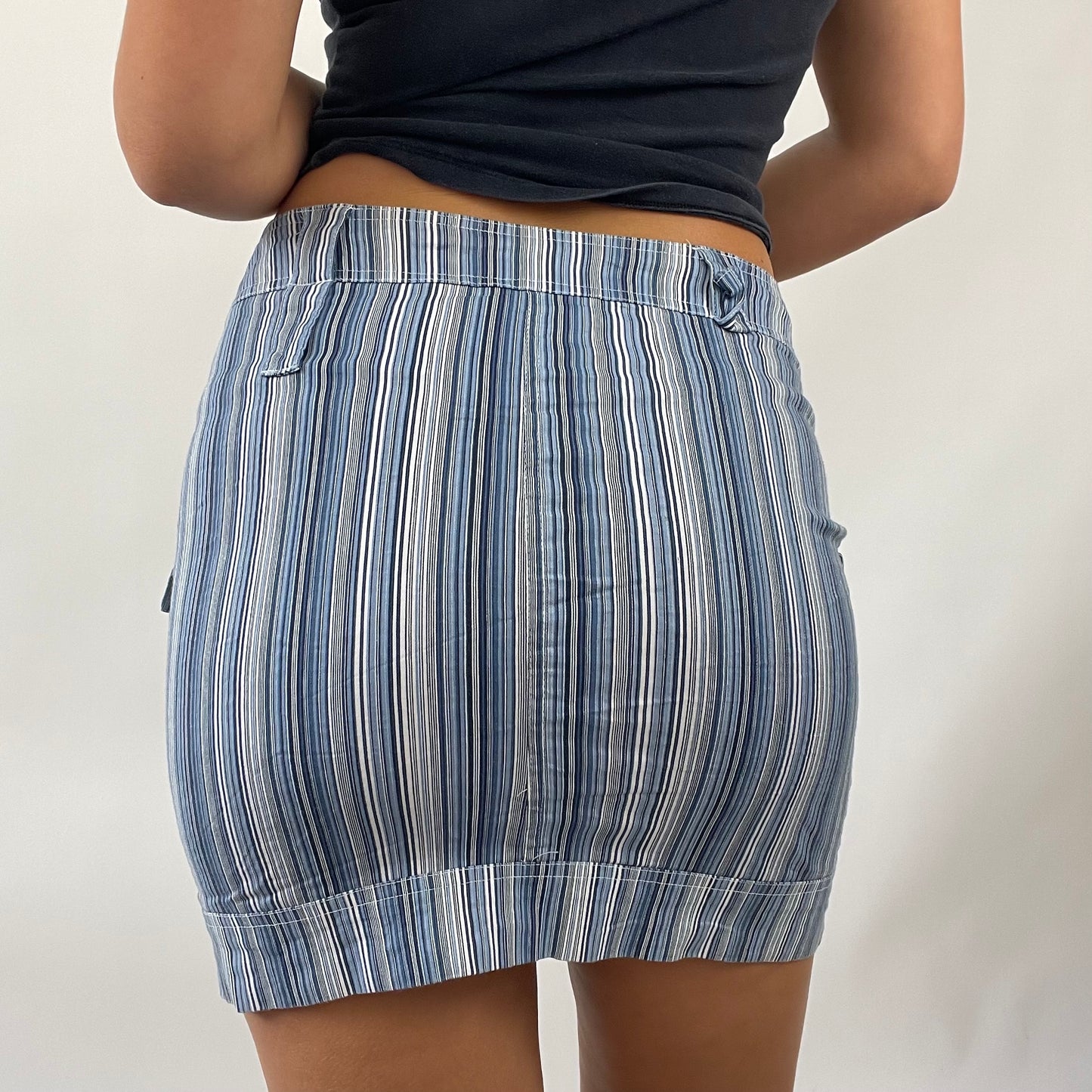 FRESHERS FITS DROP | small blue stripy skirt