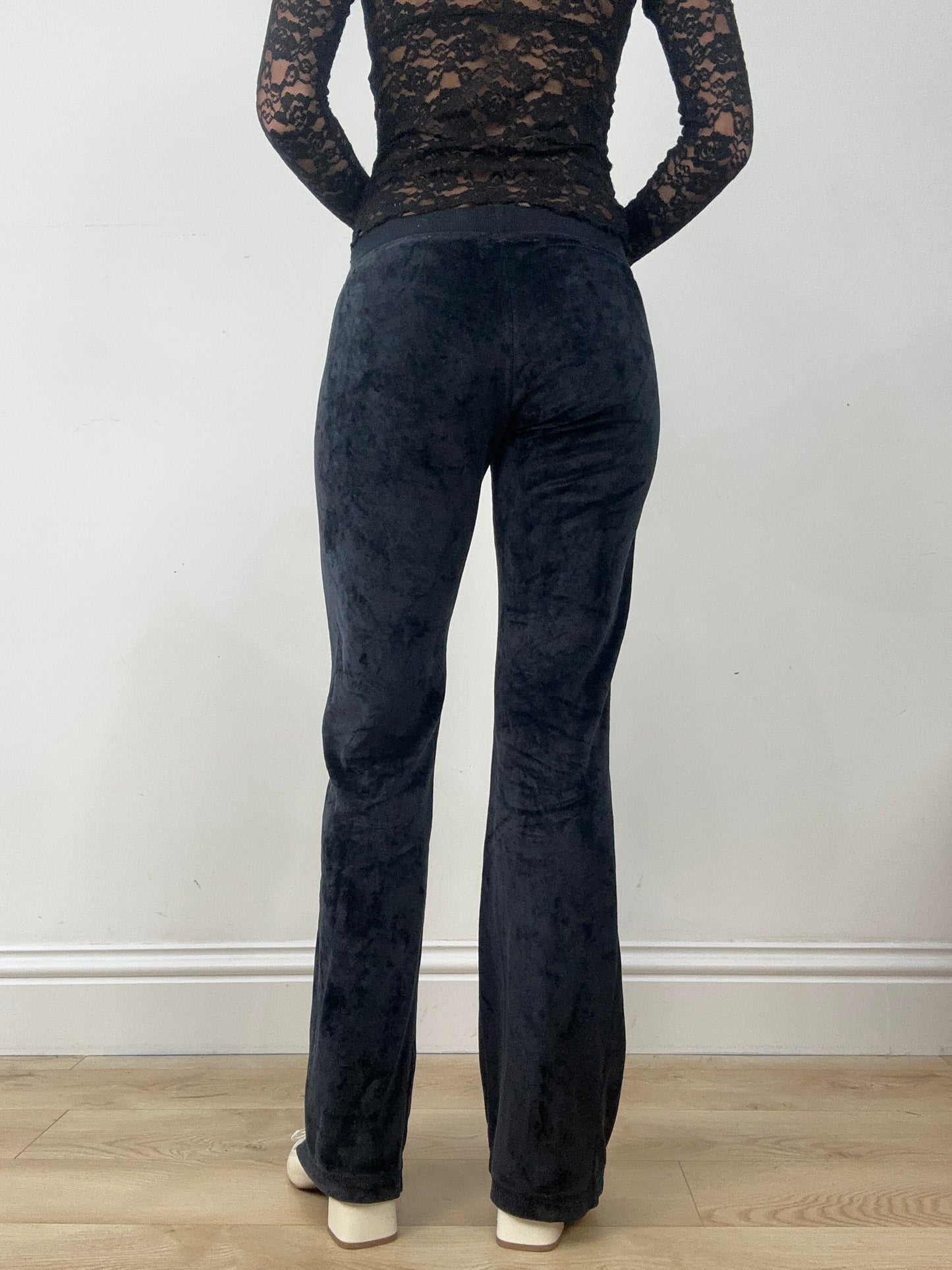 BALLETCORE | small black velour tracksuit bottoms