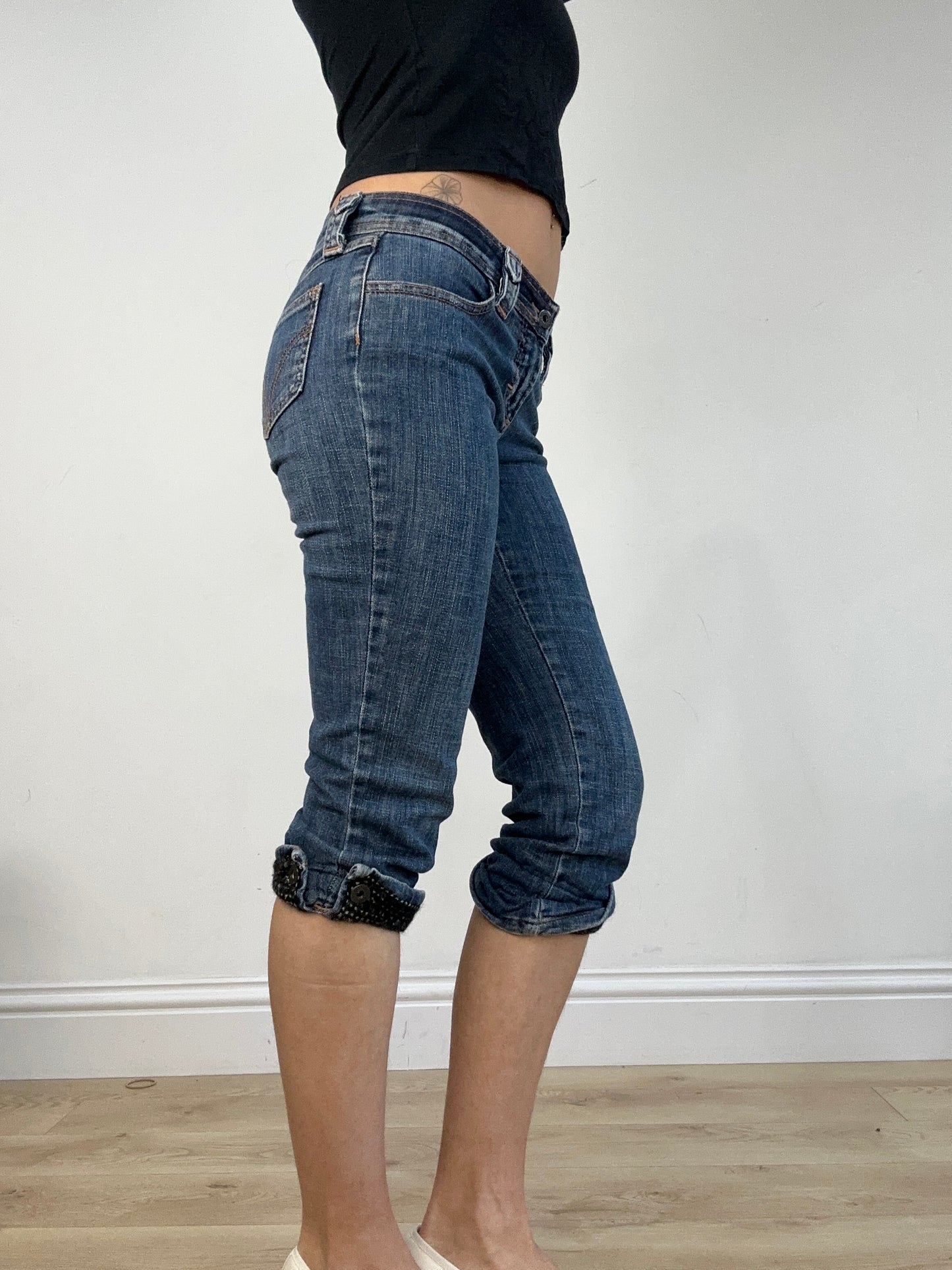 BEST PICKS | extra small dolce and gabbana capri jeans