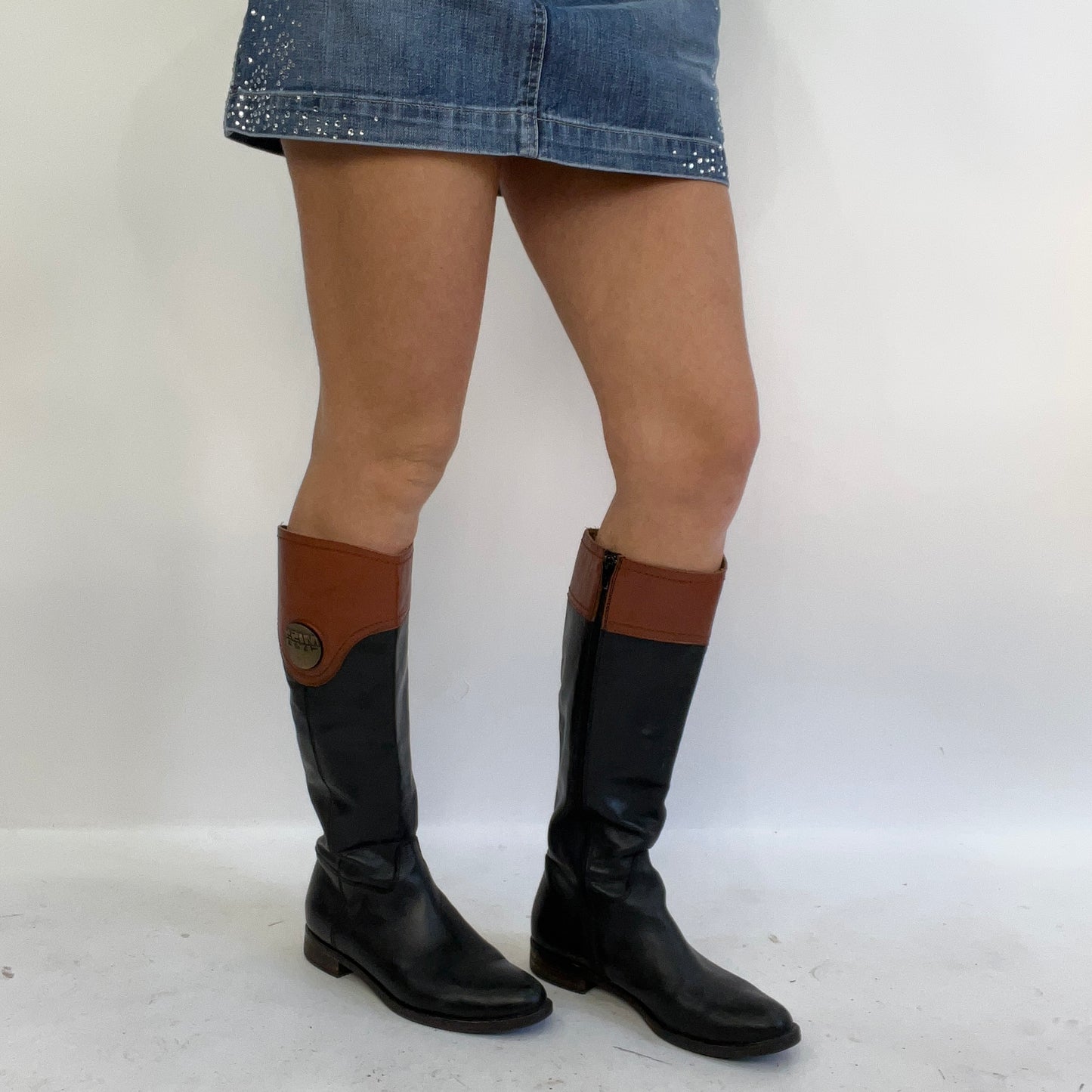 ⭐️90s MINIMALISM DROP | black and brown miss sixty boots