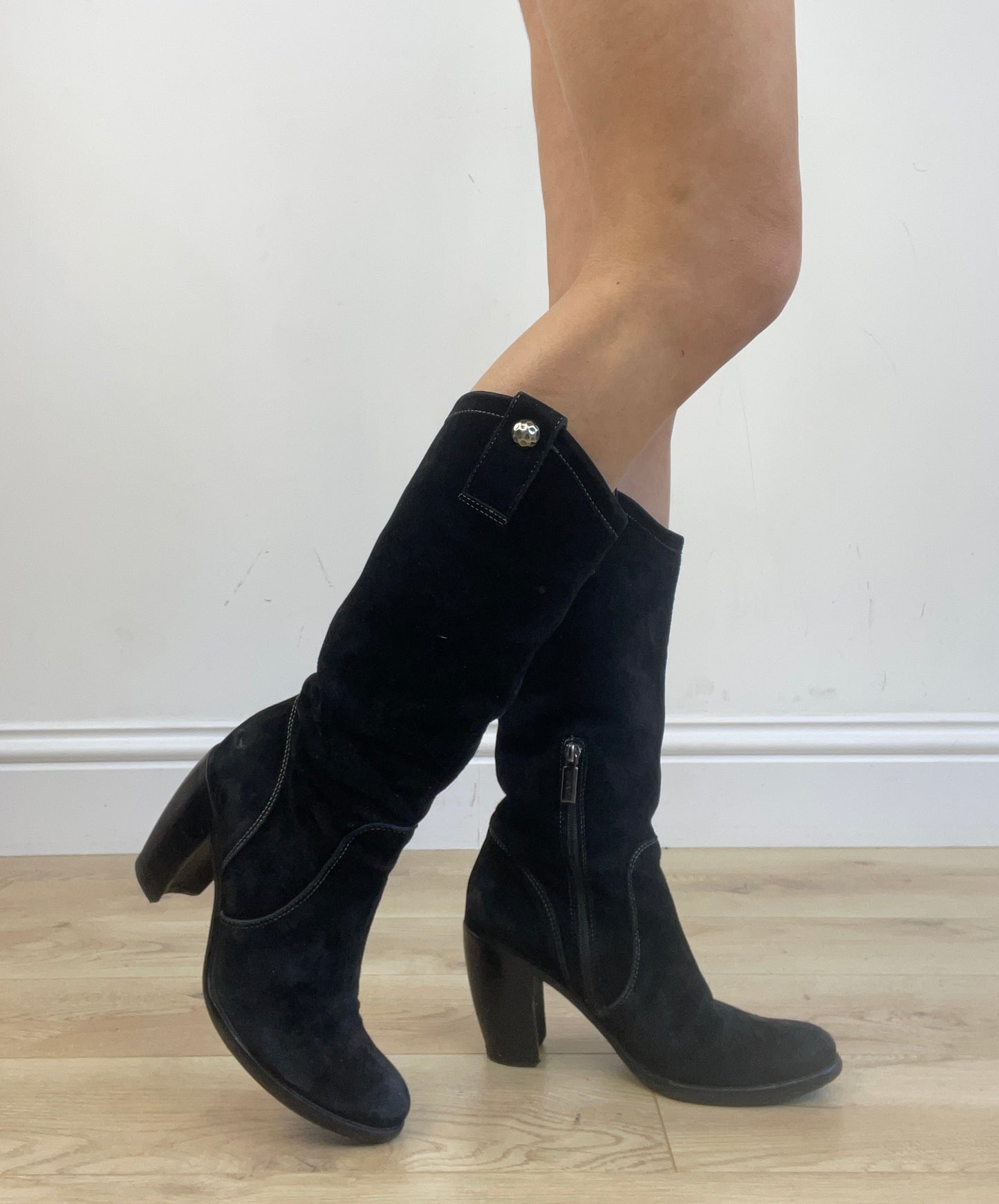 ⭐️vintage edit thirteen | uk 4 black suede cowboy boots