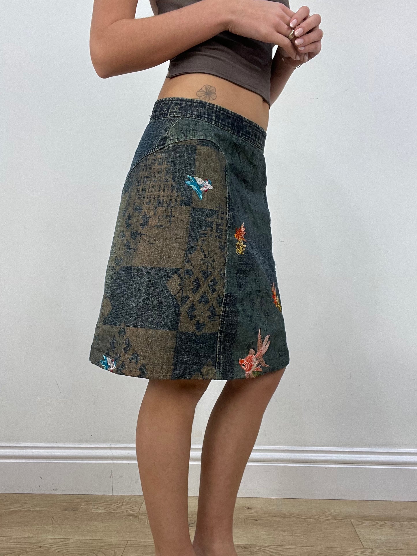 vintage edit eight | small denim dark wash custo barcelona midi skirt