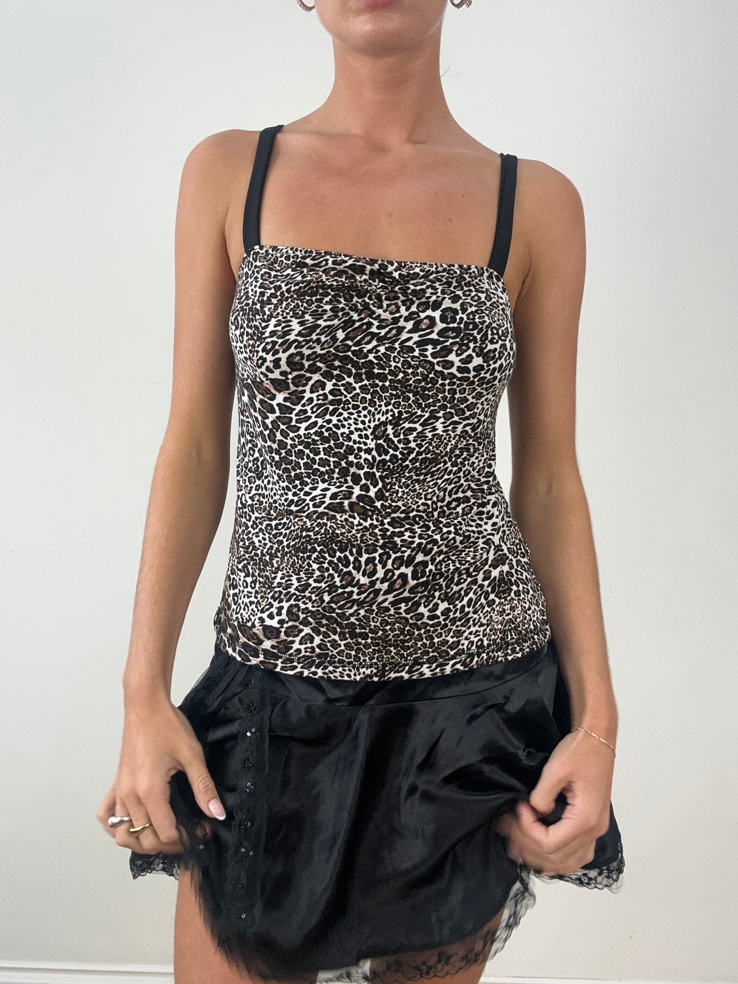 HALLOWEEN | small black and white leopard print cami