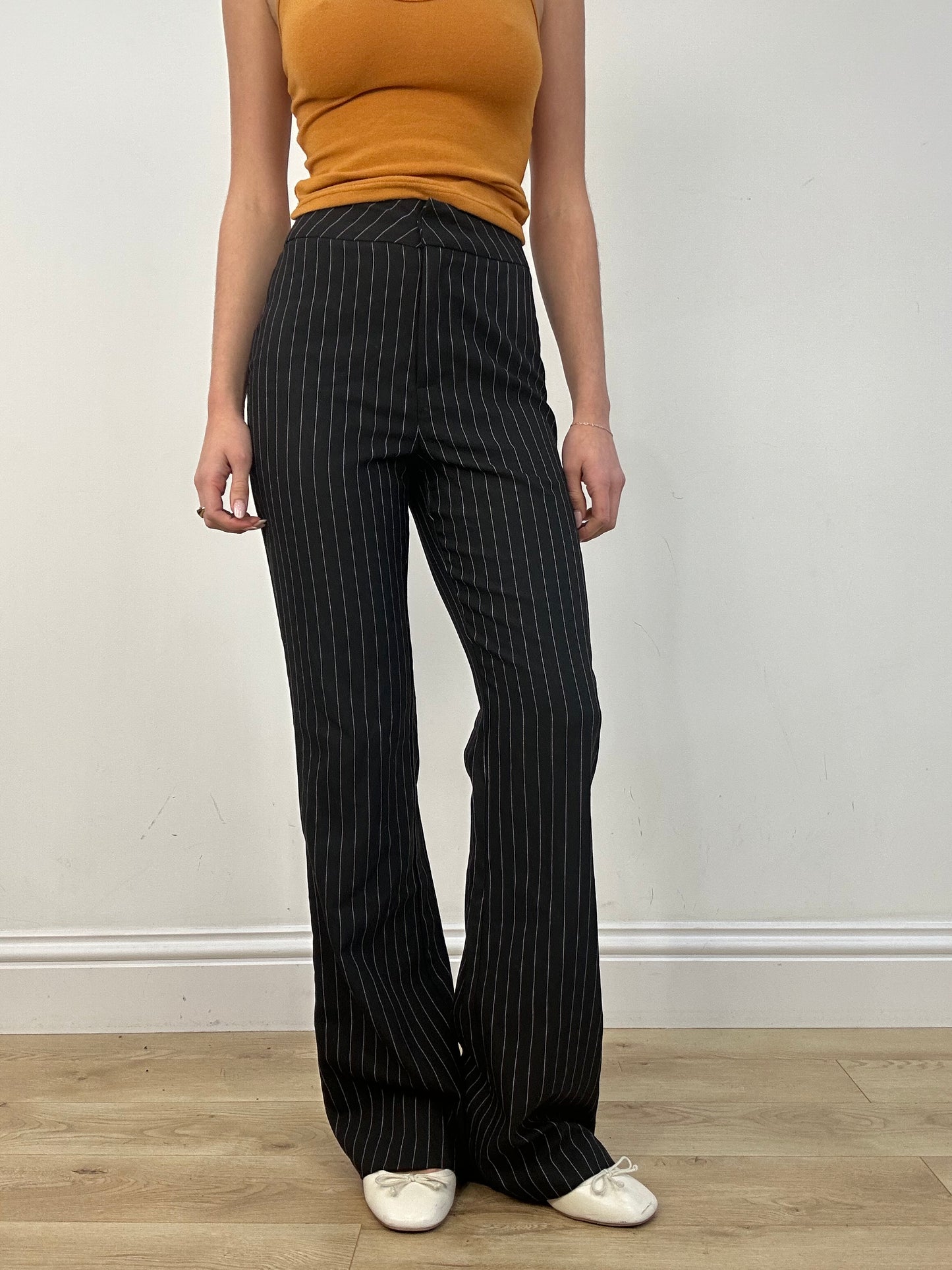 vintage edit: date night | small black pinstripe trousers