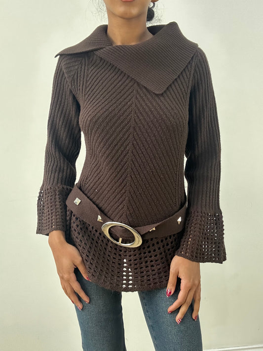 HIPPY CHIC DROP | medium brown knitted jumper with silver belt