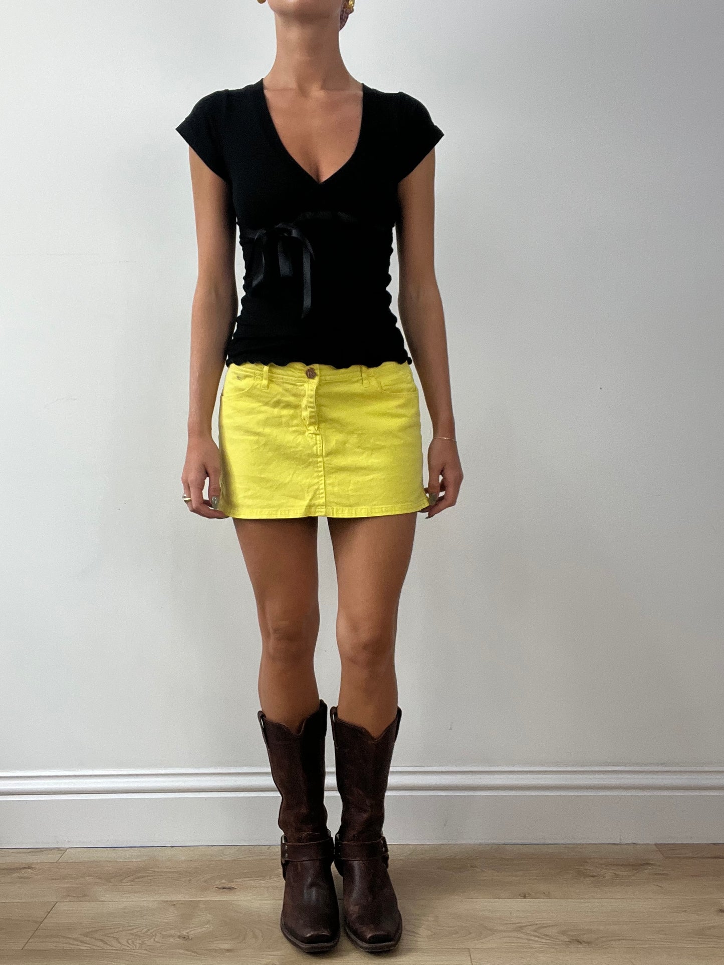 GIRLBAND DROP | small yellow denim skirt