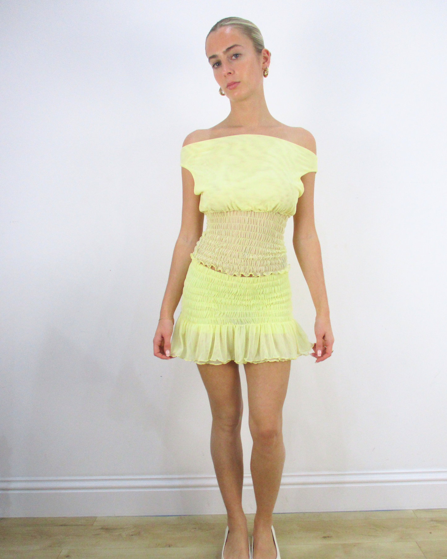 the poppy top in butter yellow