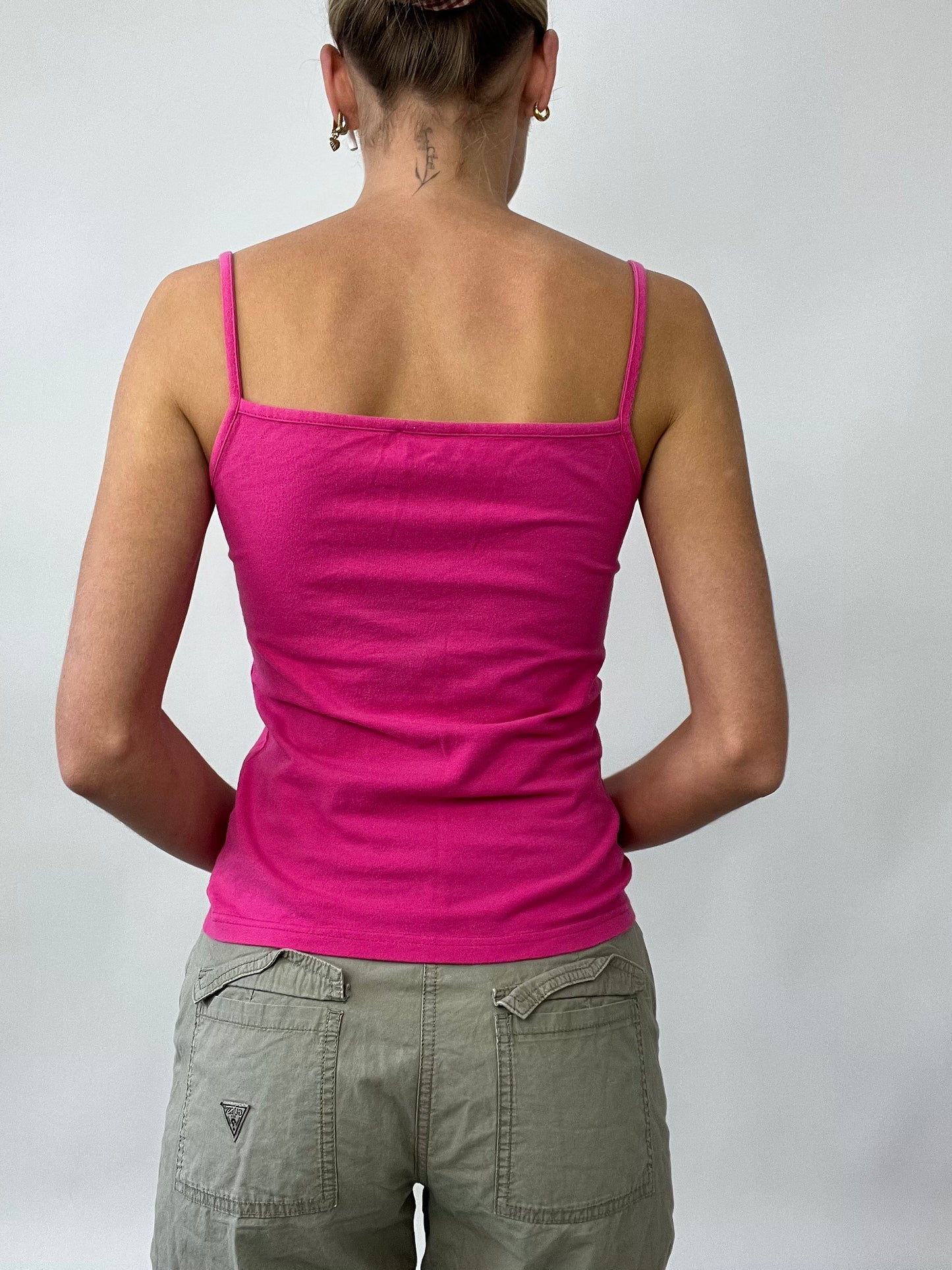 PUB GARDEN DROP | small pink v neck cami