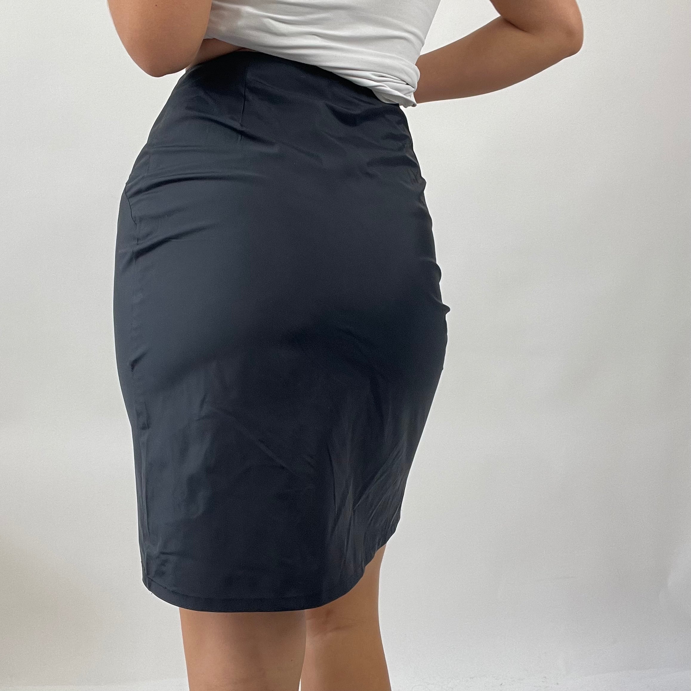 Long black pencil skirt 90s sale