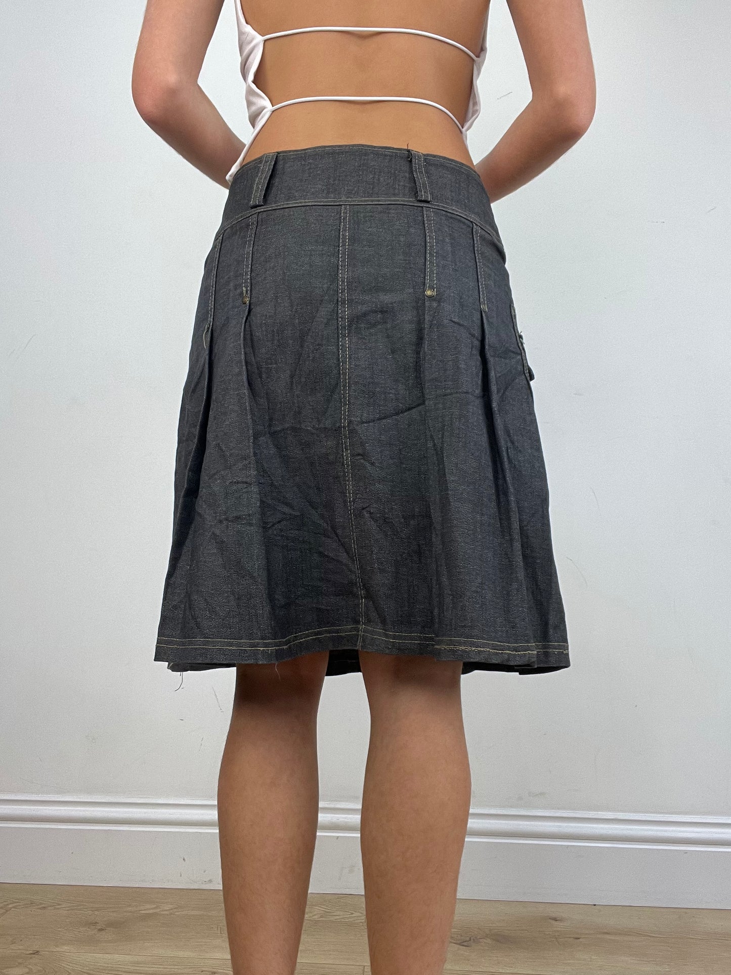 vintage drop 1 | small grey denim midi skirt