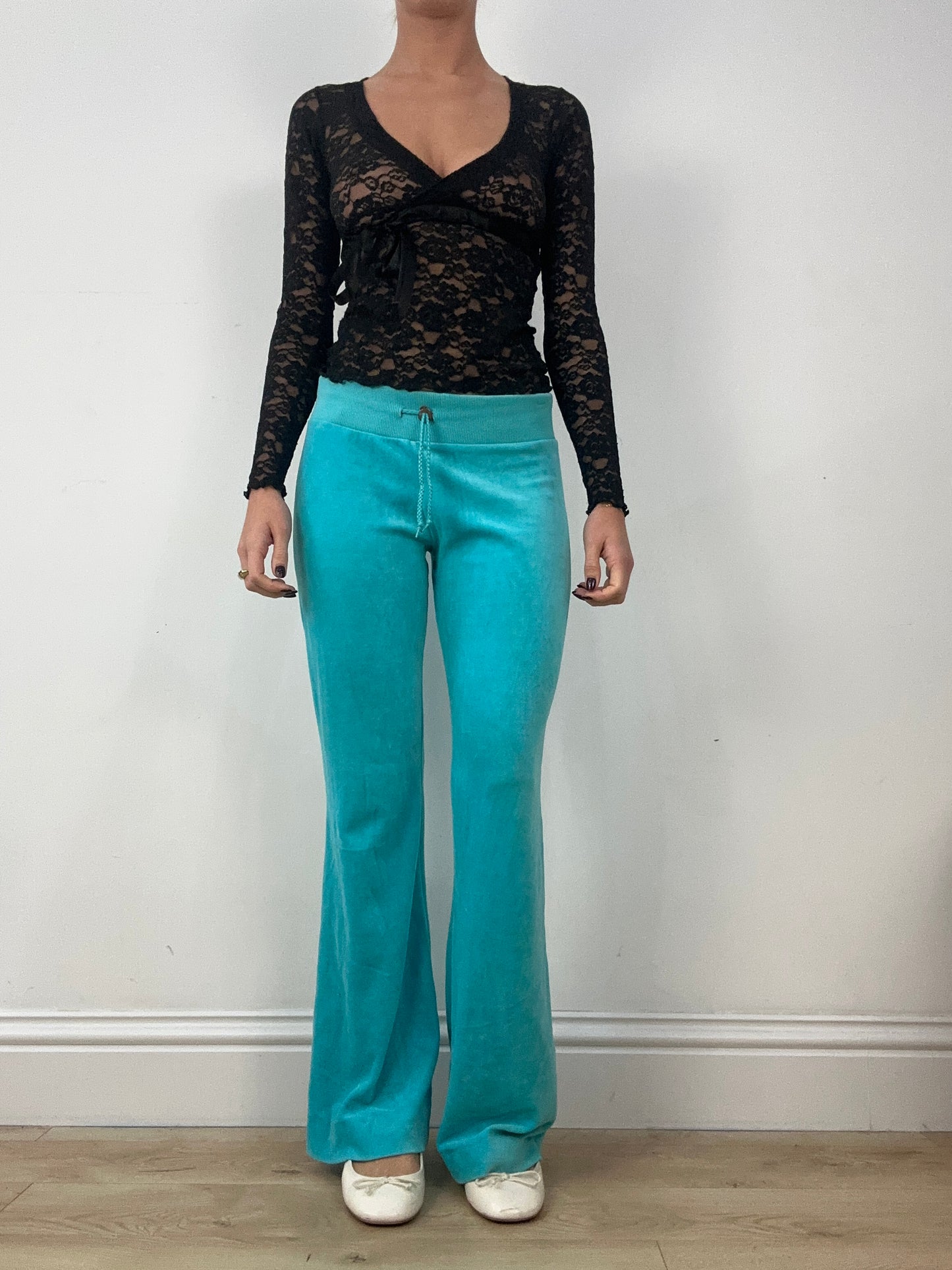 BALLETCORE | small turquoise velour tracksuit pants