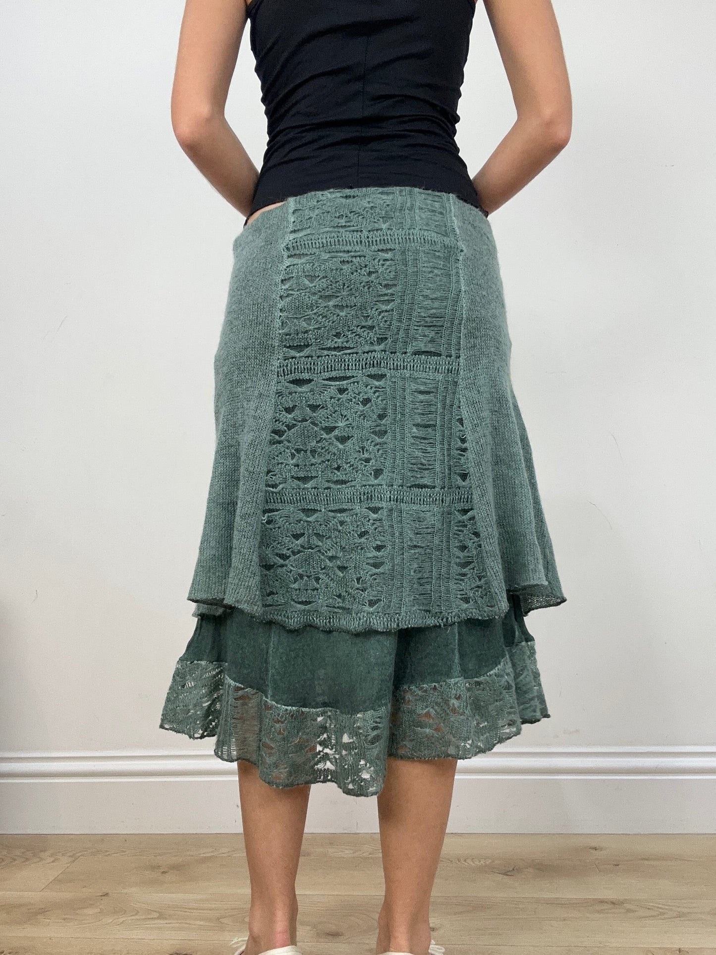 vintage edit two | medium blue knitted layered midi skirt