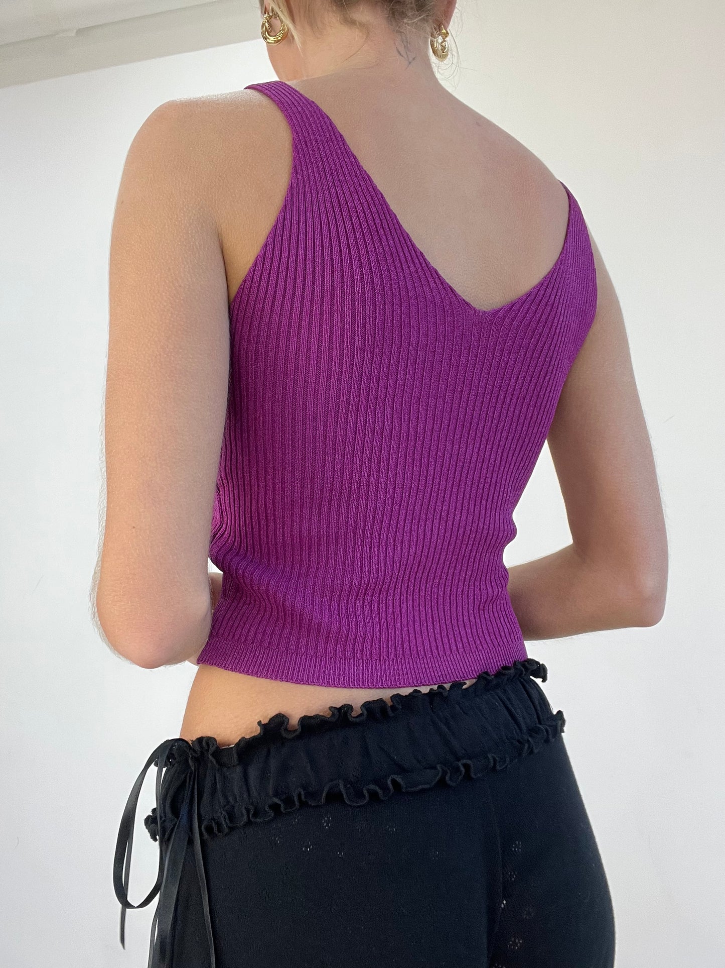 WINTER TRENDS | small purple ribbed cami