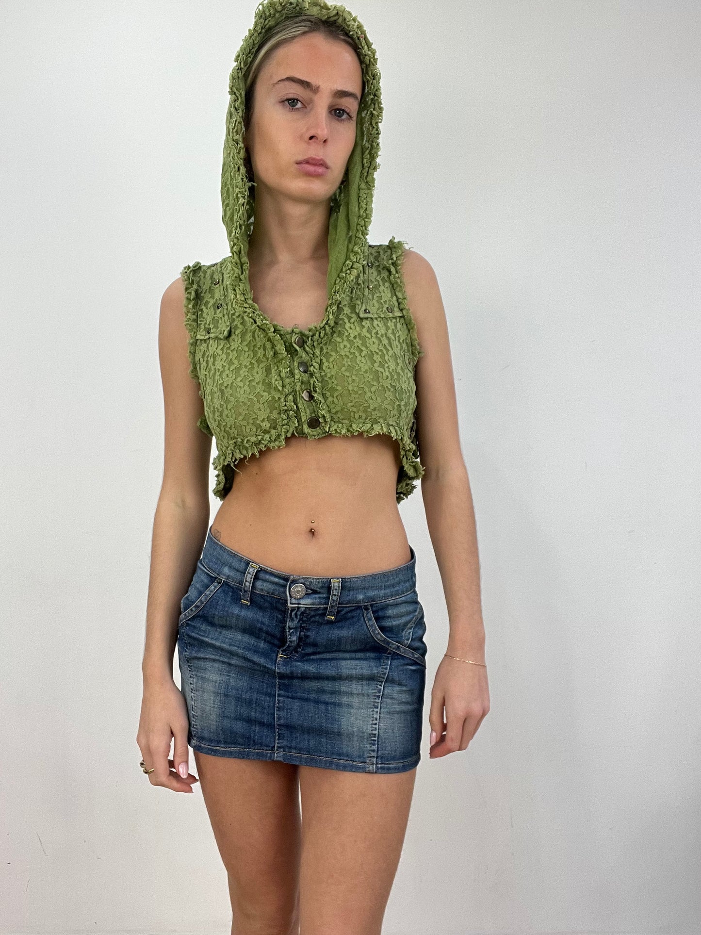 vintage edit six | small lace green hooded cropped top