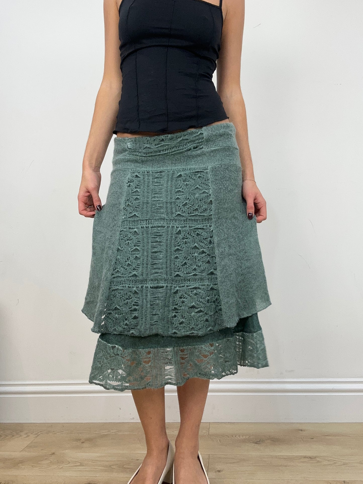 vintage edit two | medium blue knitted layered midi skirt