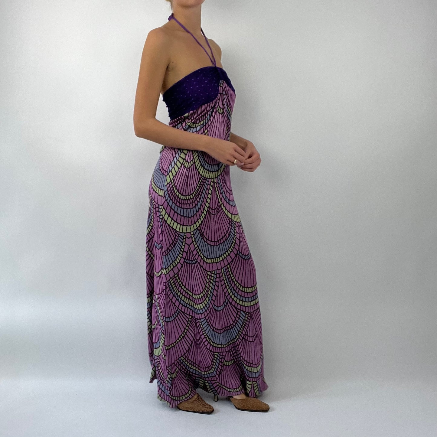 💻PROM SEASON DROP | medium purple custo barcelona maxi halterneck dress