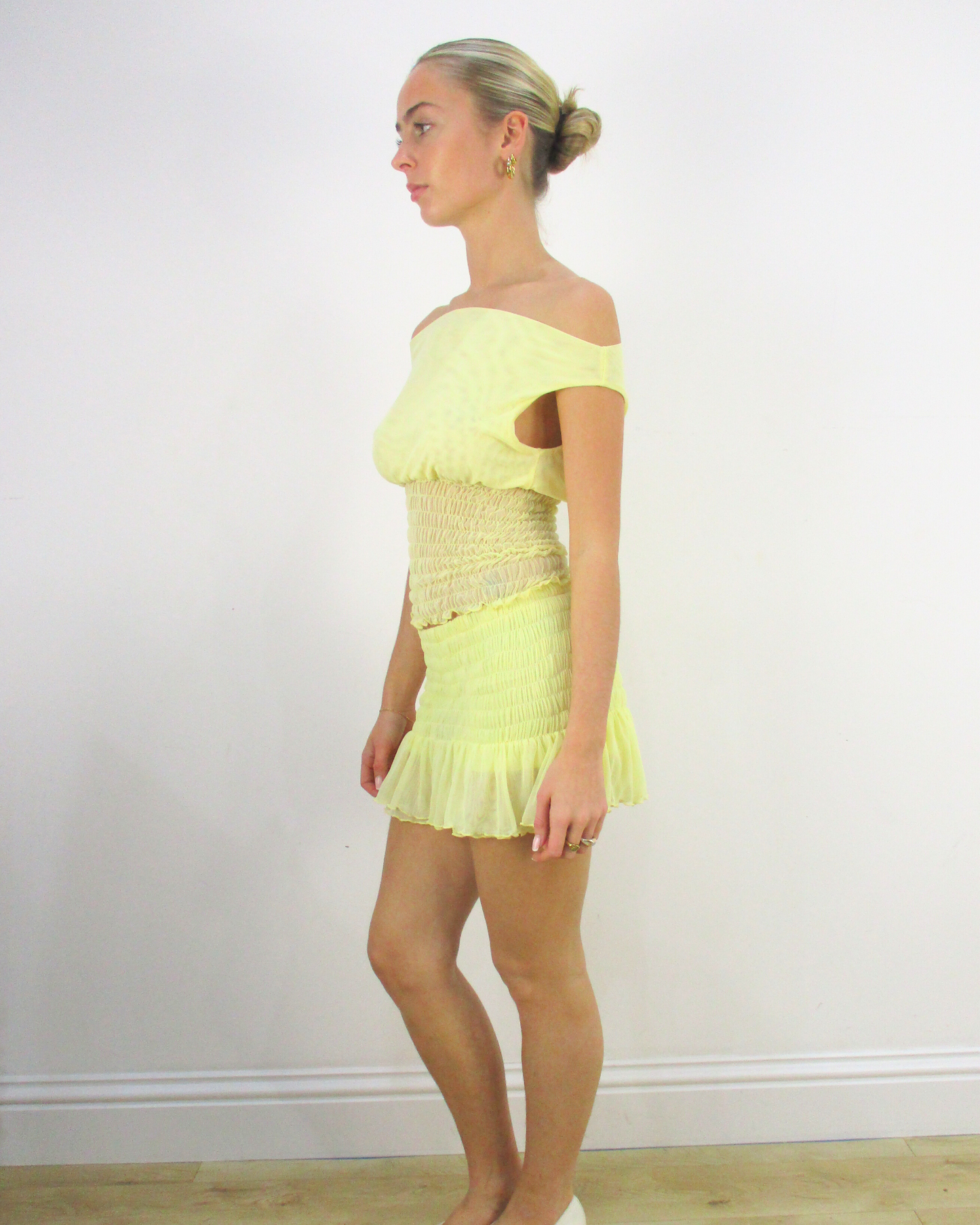 the poppy top in butter yellow