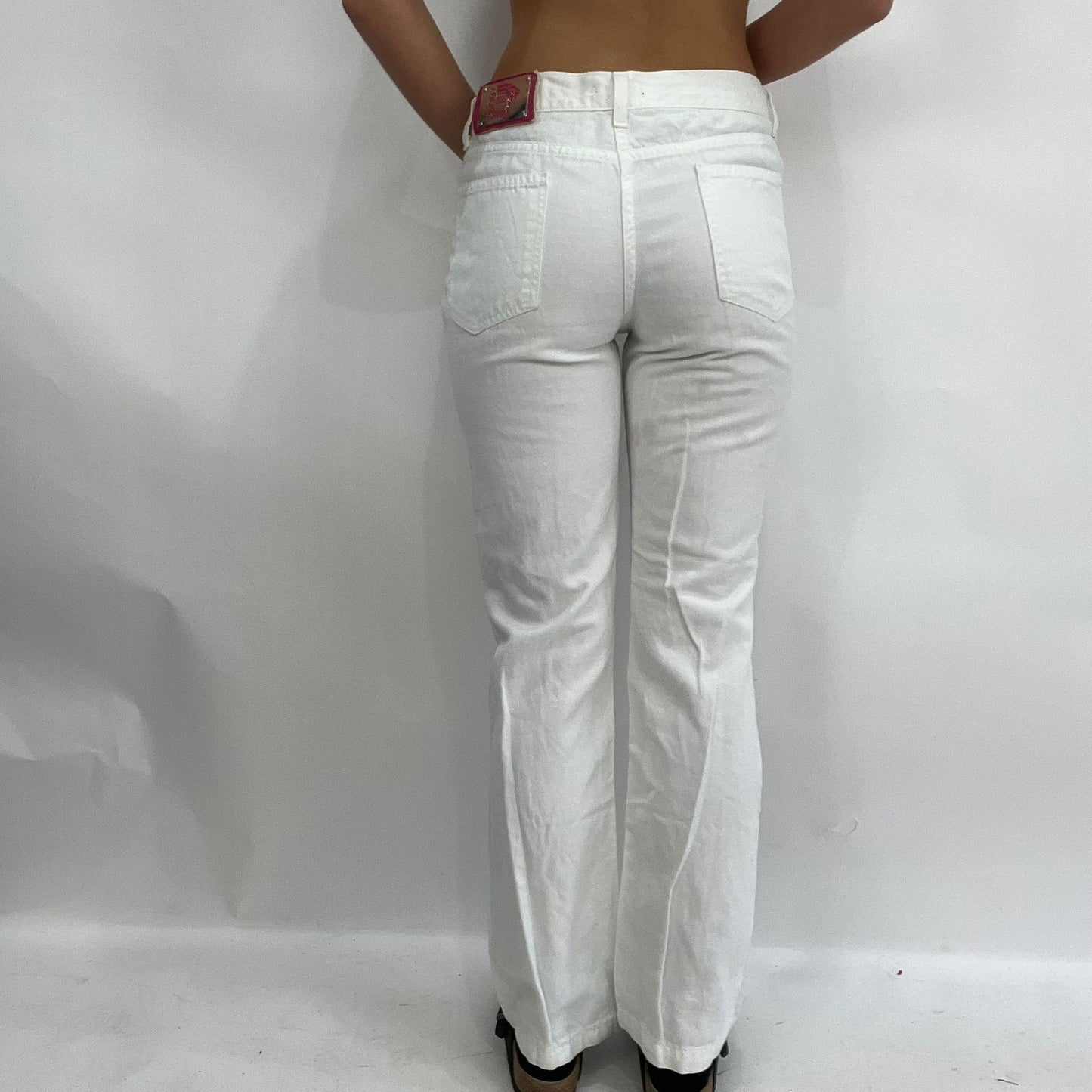 PARIS HILTON DROP | small white versace sport jeans