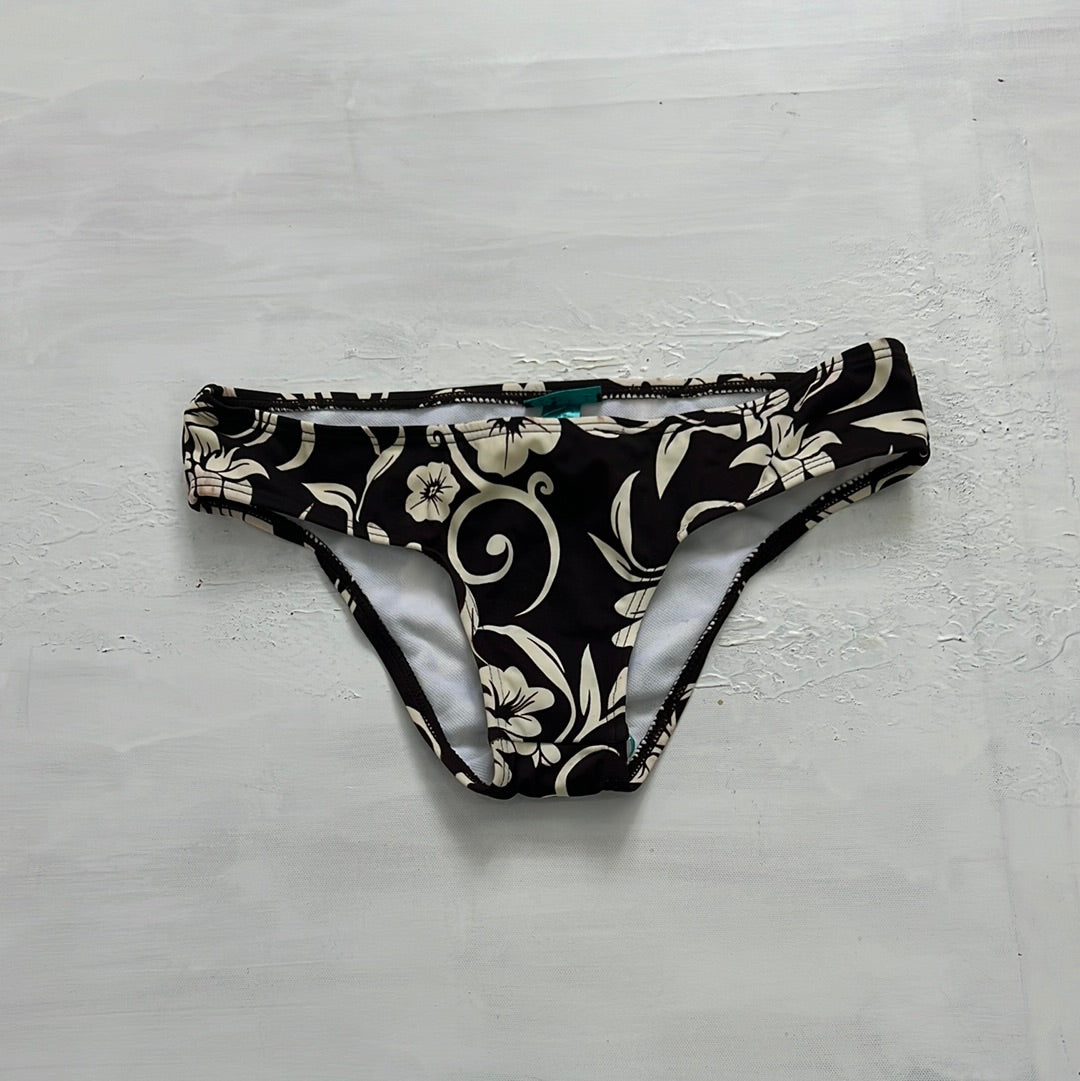 PALM BEACH DROP | small brown bikini bottoms with white floral print