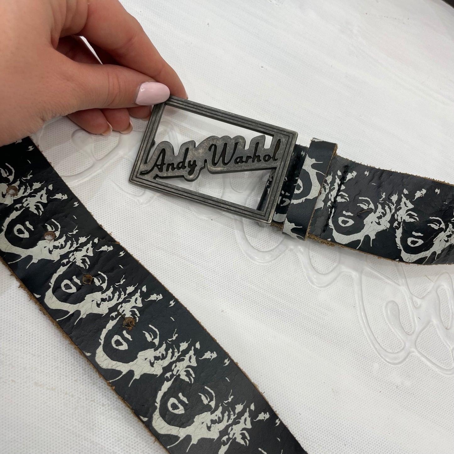 STUDIO FAVES | black andy warhol pepe jeans graphic belt