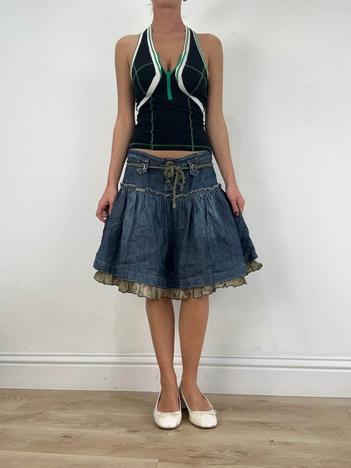 st patrick’s day | medium dark wash denim flowy skirt