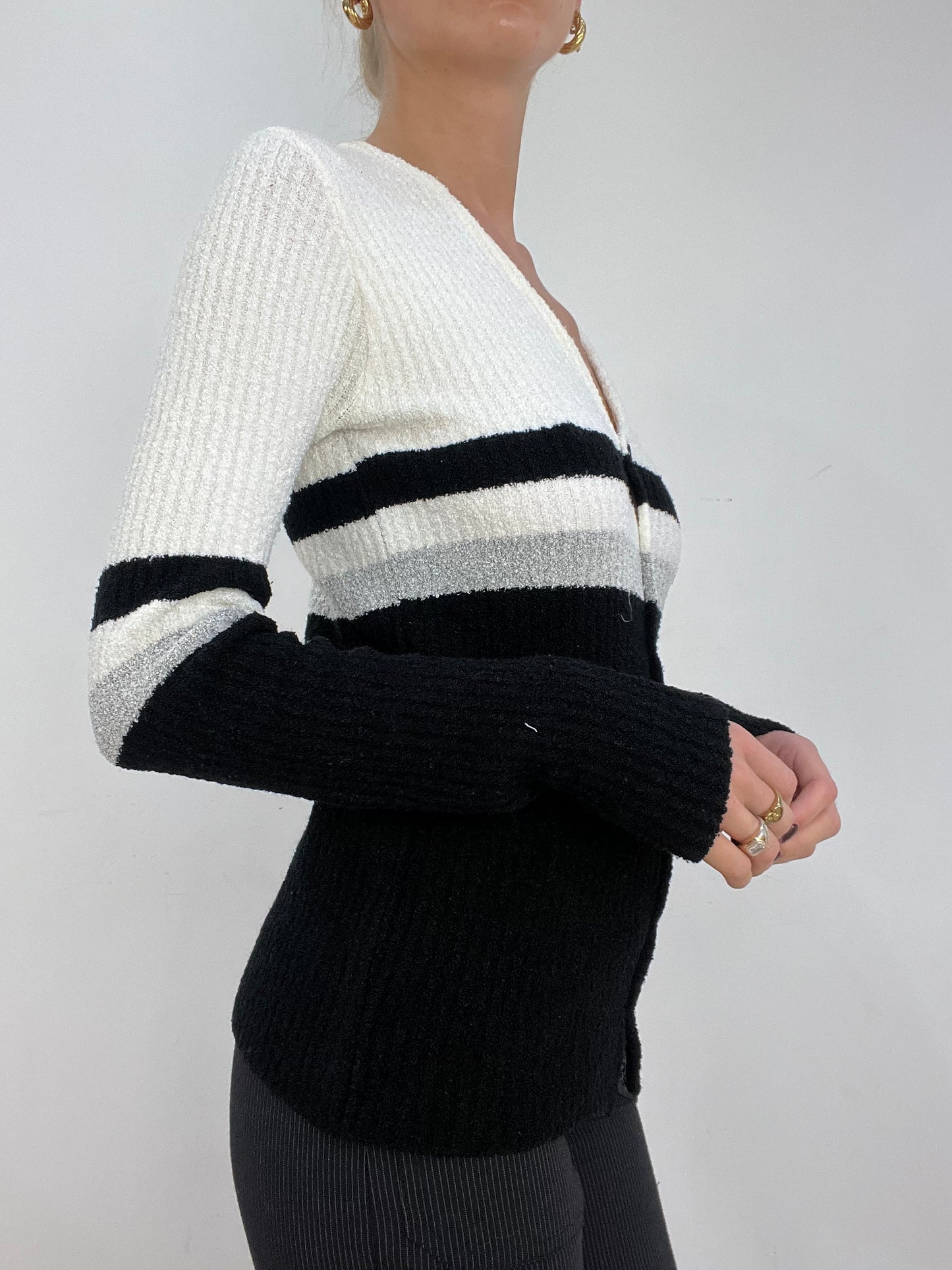 WINTER ESSENTIALS | medium black and white stripy cardigan