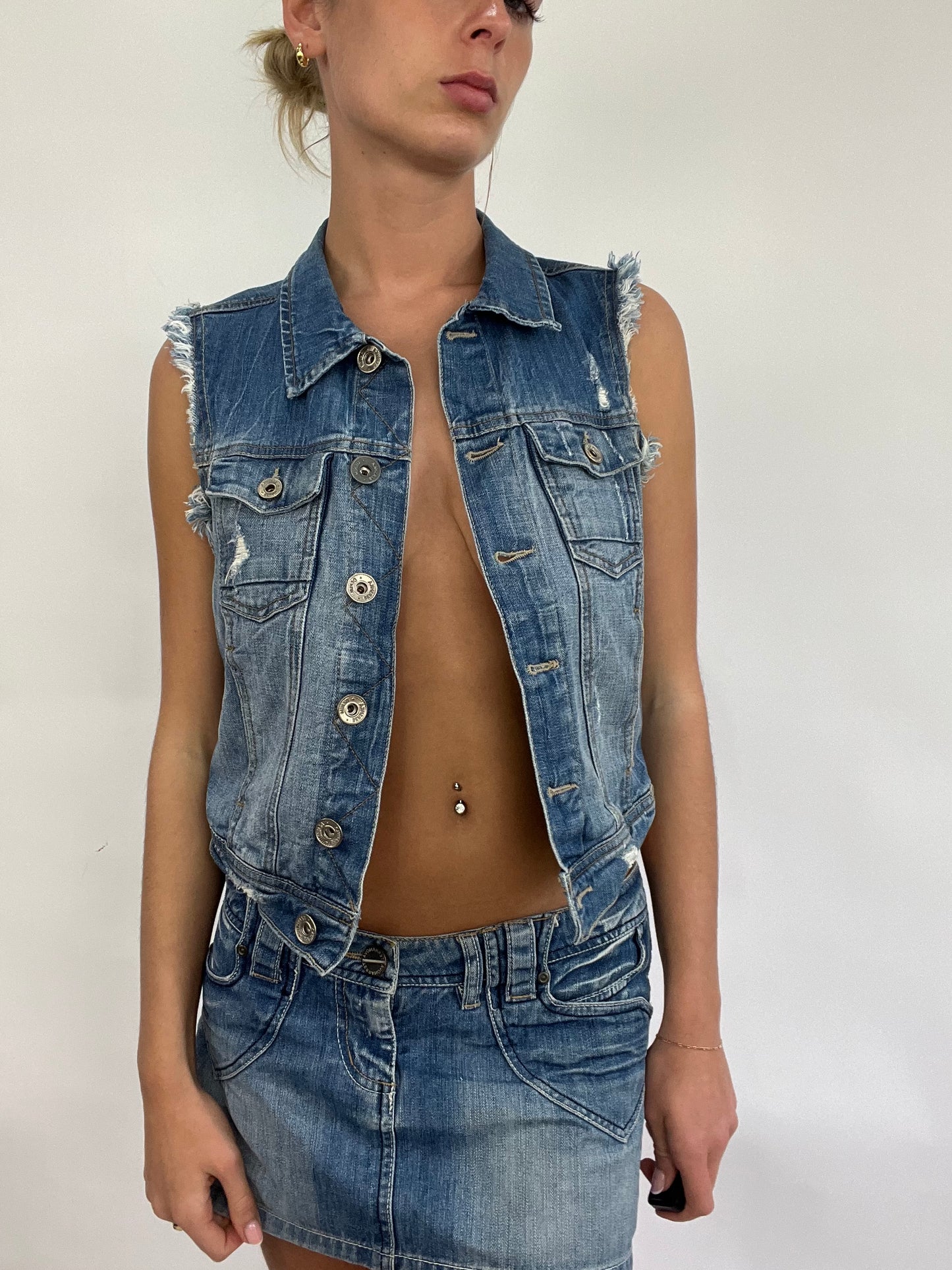 COACHELLA DROP | medium blue old label bershka denim sleeveless jacket with fraying