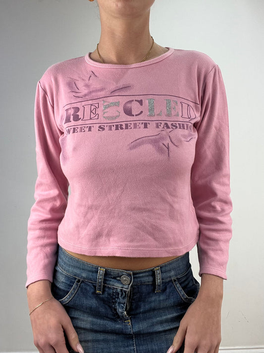 vintage edit nine: part two | small pink long sleeve graphic top