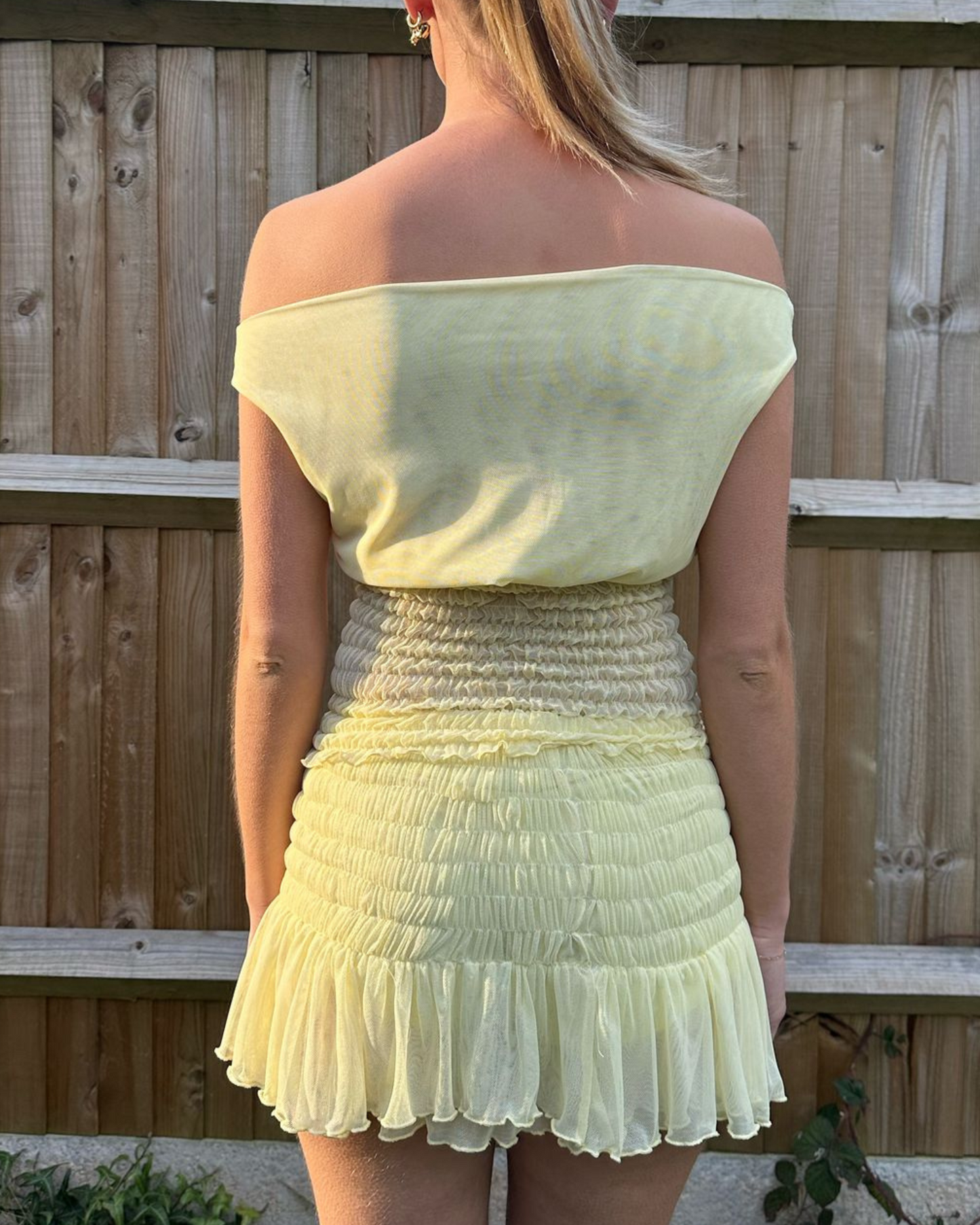 the poppy top in butter yellow