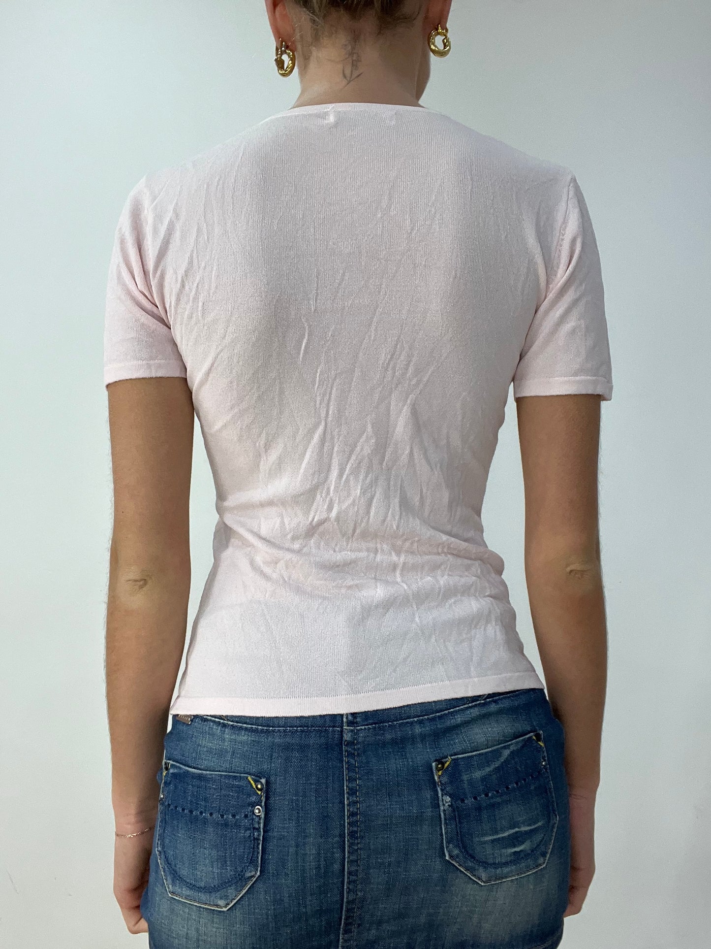 BEST PICKS | small baby pink v neck top