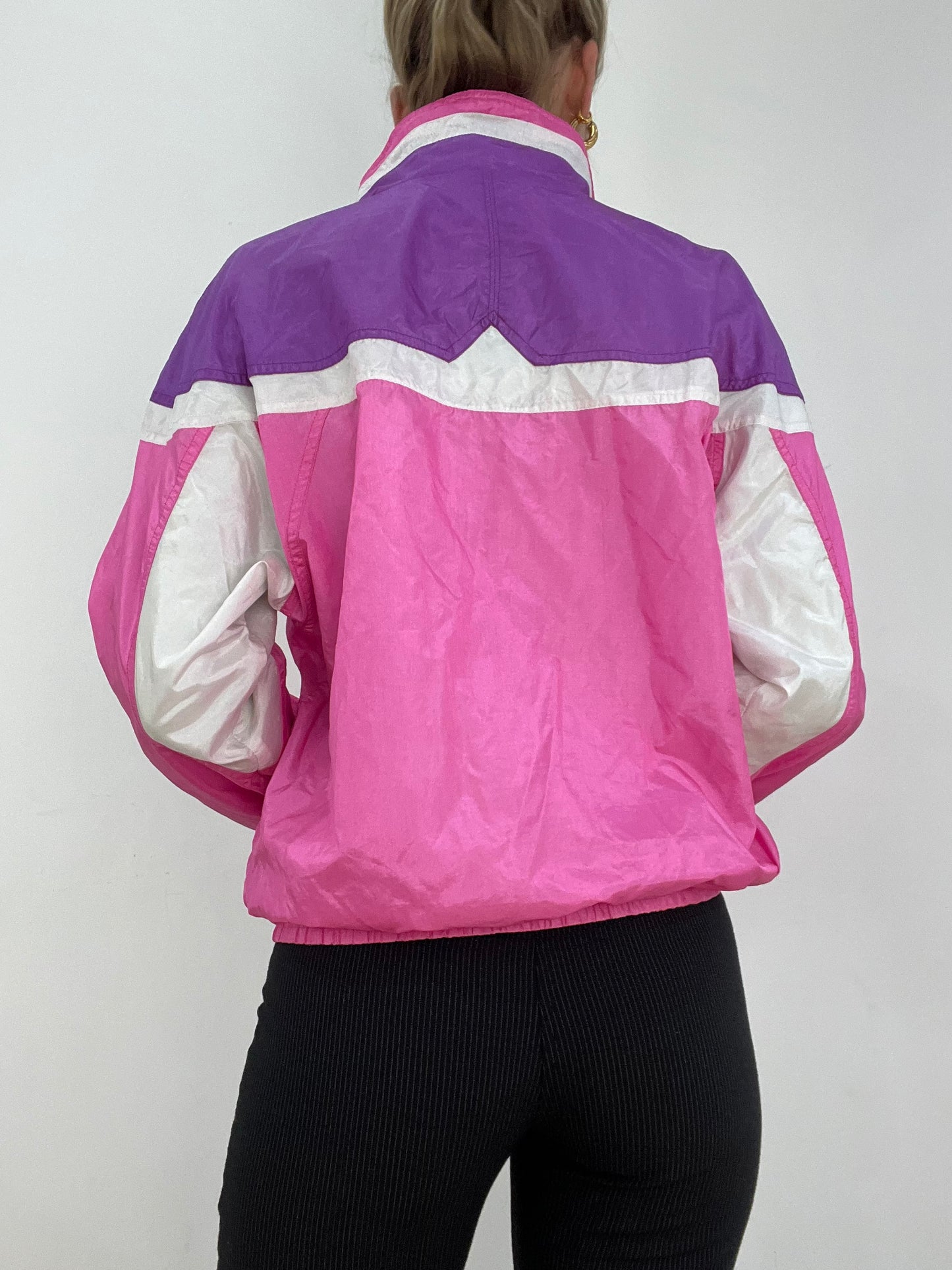 WINTER ESSENTIALS | small pink and purple windbreaker