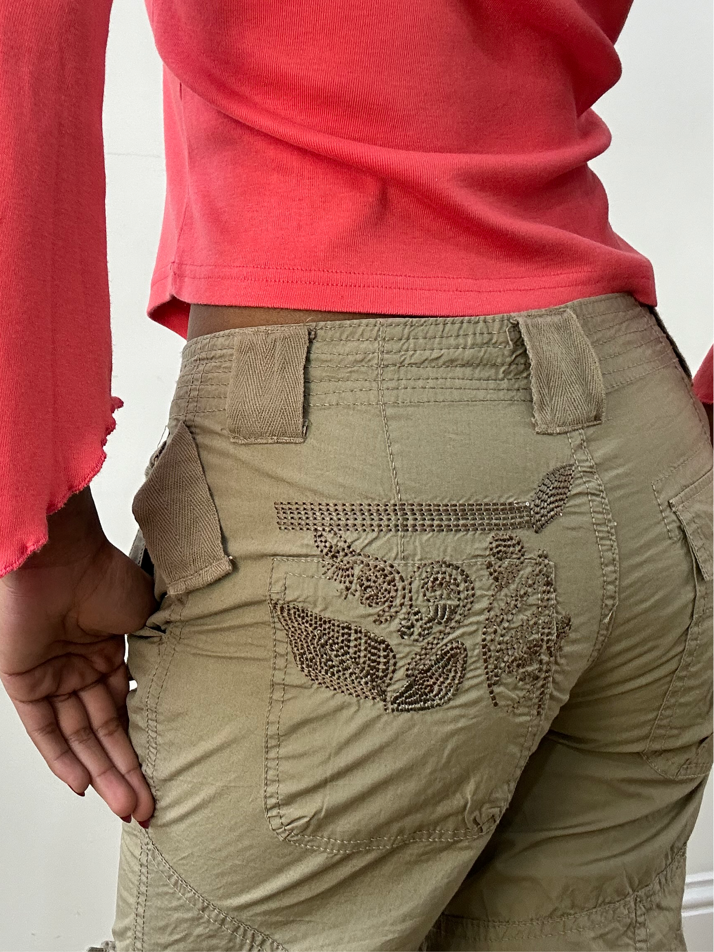 HIPPY CHIC DROP | small brown cargo style trousers with embroidery on the front