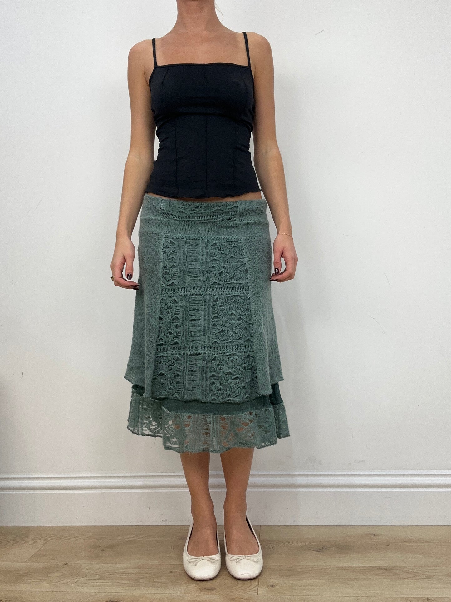 vintage edit two | medium blue knitted layered midi skirt