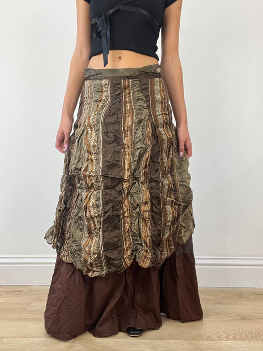 💻AUTUMN ESSENTIALS | large brown maxi skirt with paisley print overlay