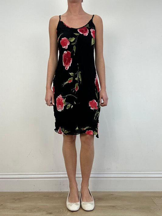 vintage edit: date night | small black and pink floral dress