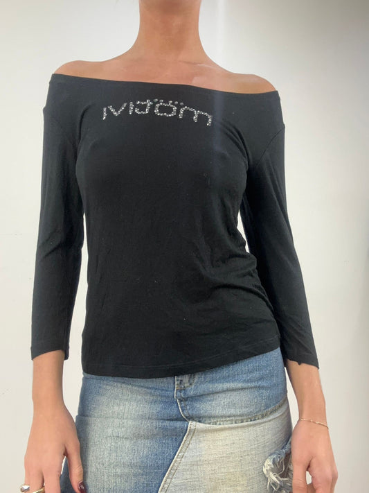 BONFIRE NIGHT | medium black off the shoulder long sleeved top