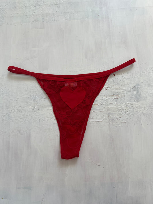 BRAT GIRL SUMMER DROP | medium red lace intimissimi thong