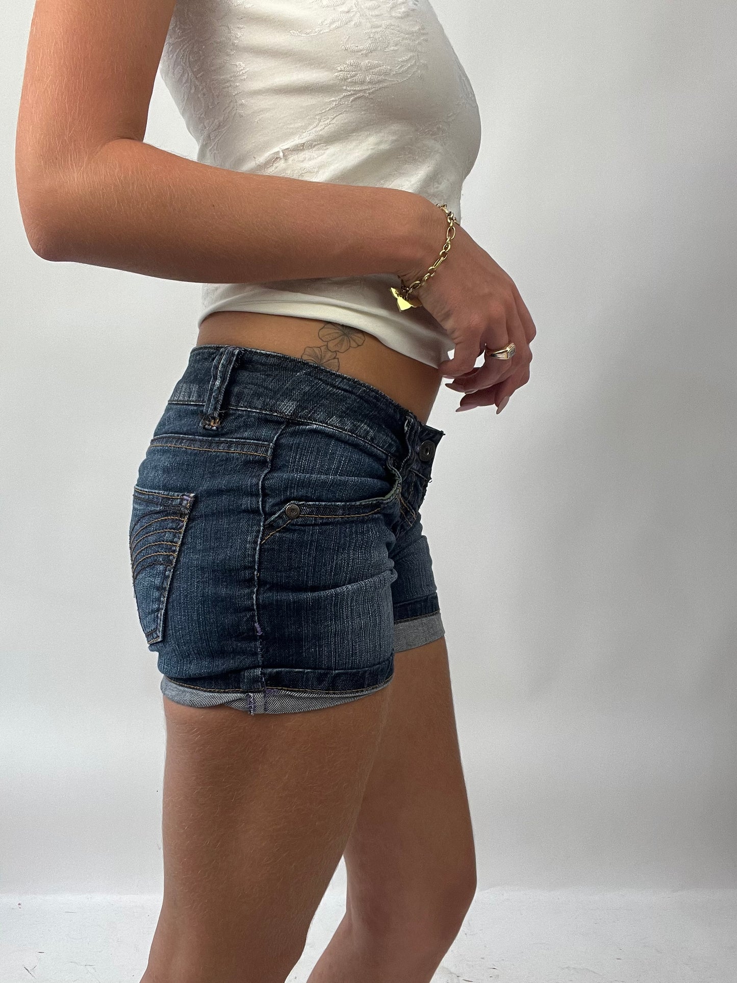 BRAT GIRL SUMMER DROP | extra small old label bershka denim shorts