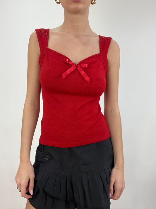 vintage edit six | medium red cami