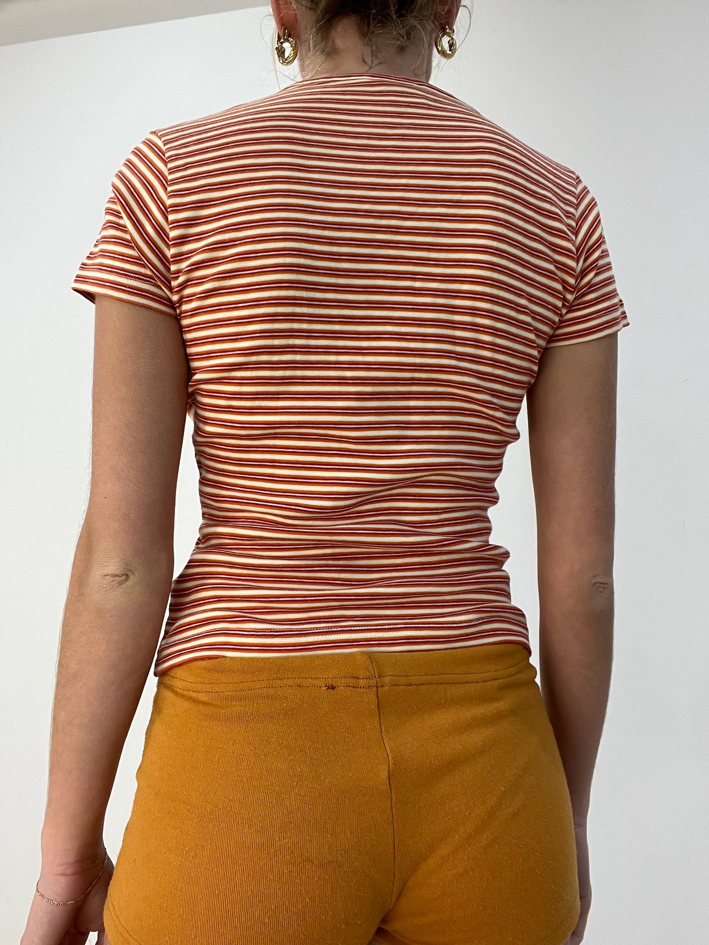 BEST PICKS | medium orange and pink striped v neck top