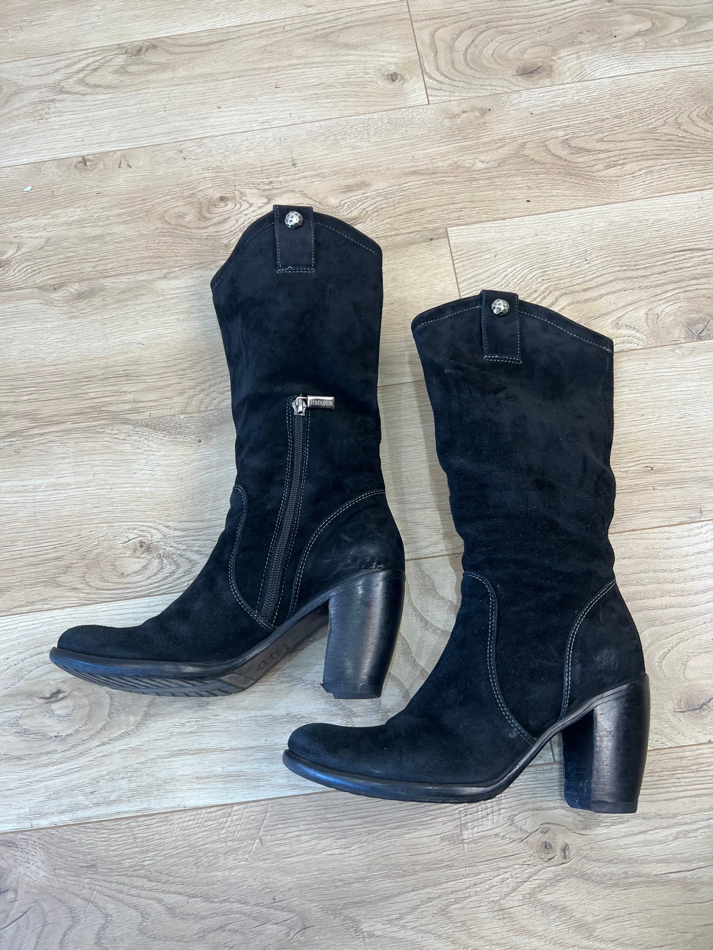 ⭐️vintage edit thirteen | uk 4 black suede cowboy boots