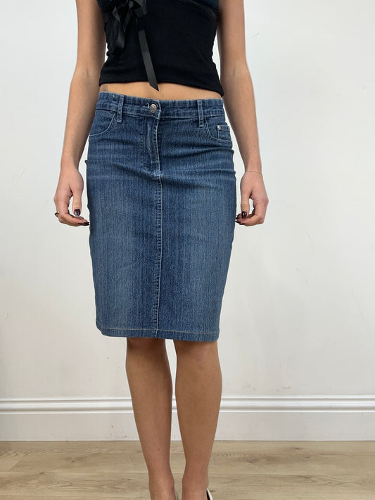 vintage edit two | medium dark wash denim midi skirt